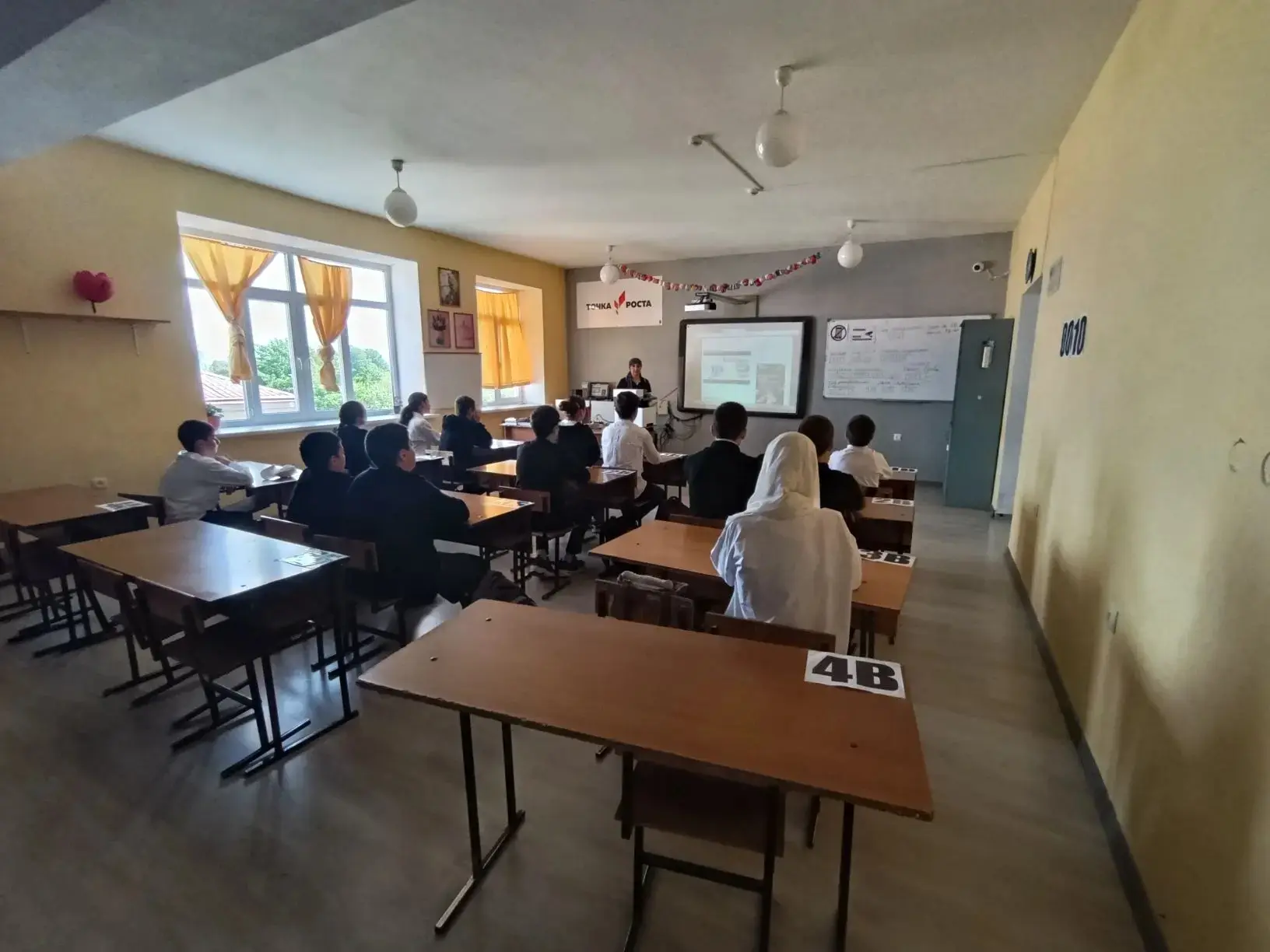 🏫 В МКОУ «Бут-Казмалярская СОШ» в 7 б классе был проведен классный час на тему: