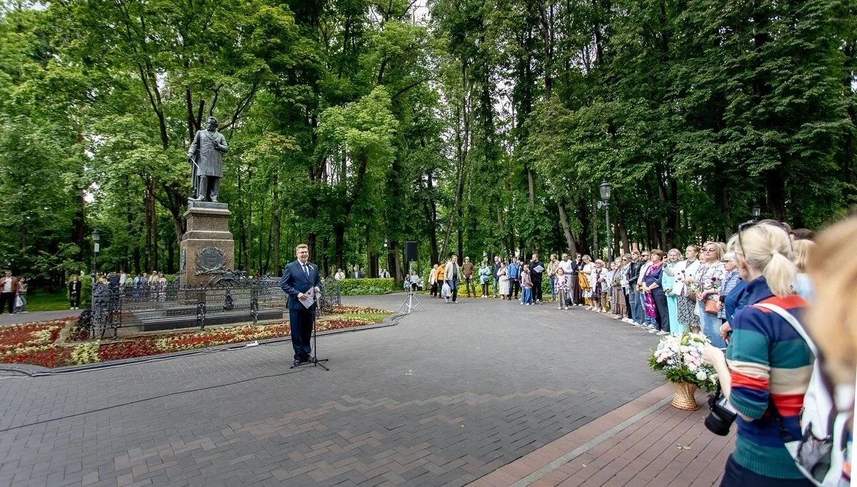 💥1 июня мы отмечали 222 года со дня рождения великого композитора Михаила Ивановича Глинки! 

🎶Гли