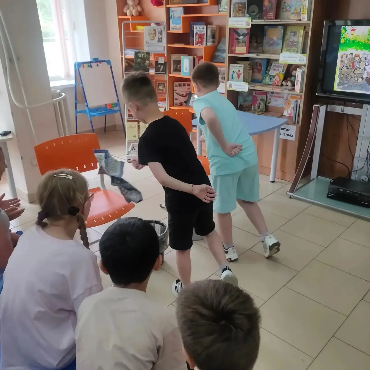 Наши каникулы продолжаются! 🏕️

Вчерашний день в пришкольном лагере был невероятно насыщенным и инт