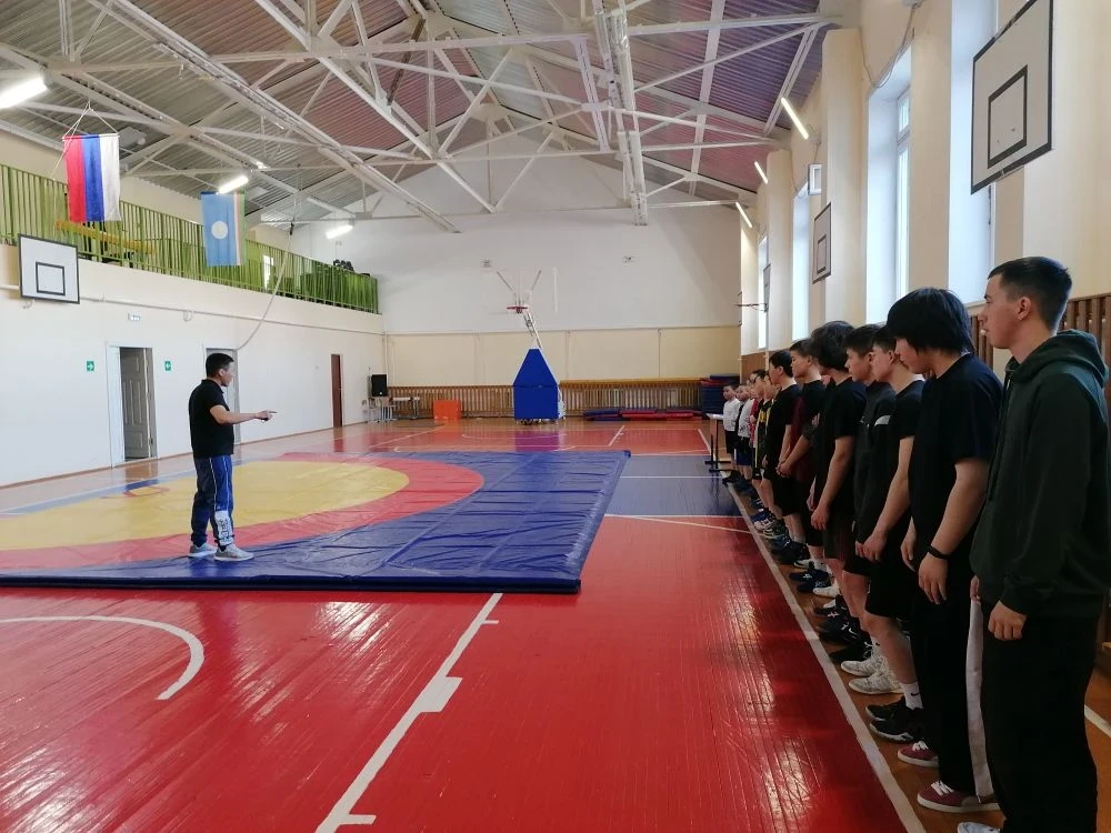 23 апреля  2026г. на базе Петропавловской школы прошел чемпионат по борьбе хапсагай сре...