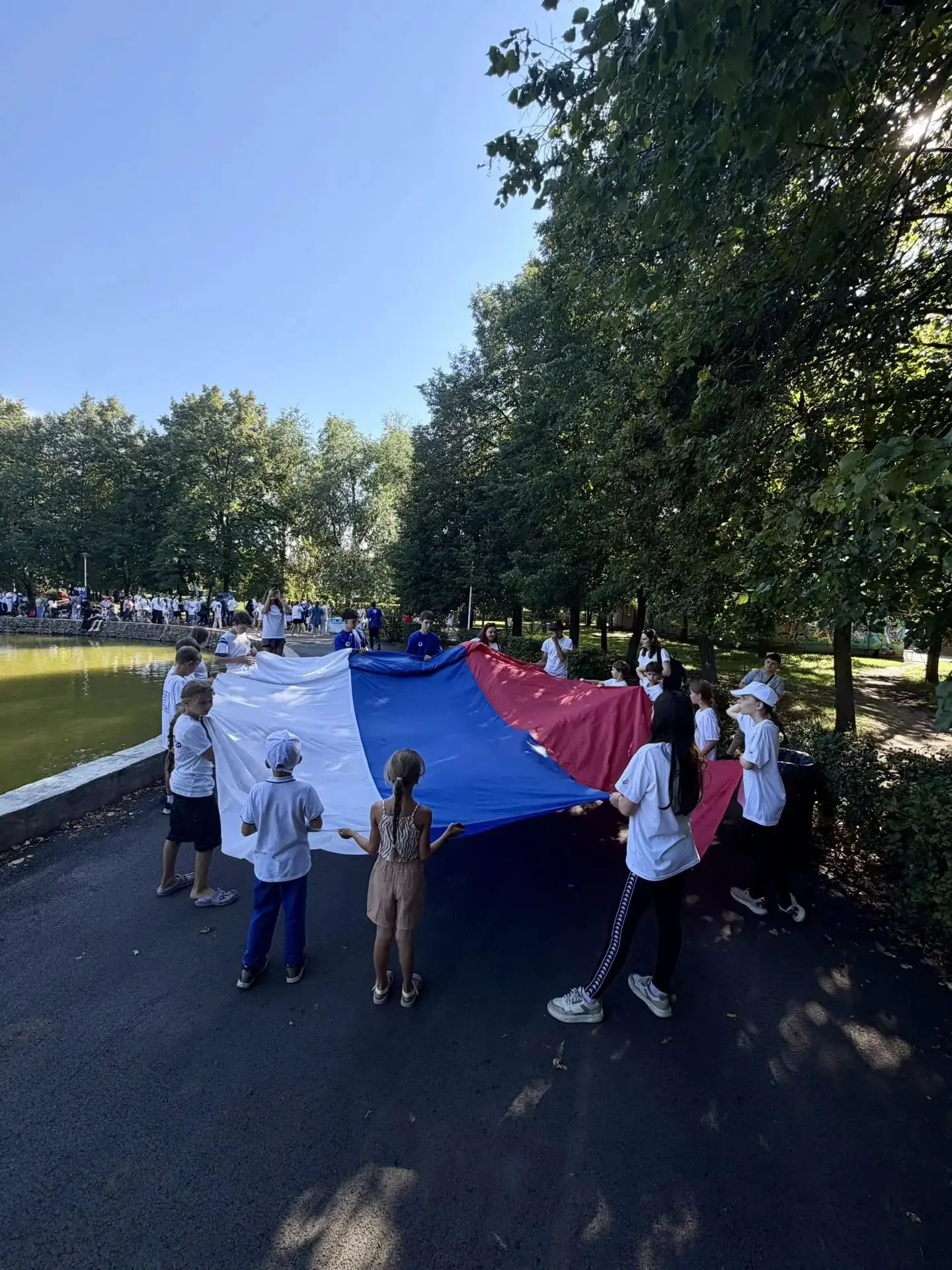 Ученики нашей школы делятся своими фотографиями, которые они прислали в рамках акции "Ц...