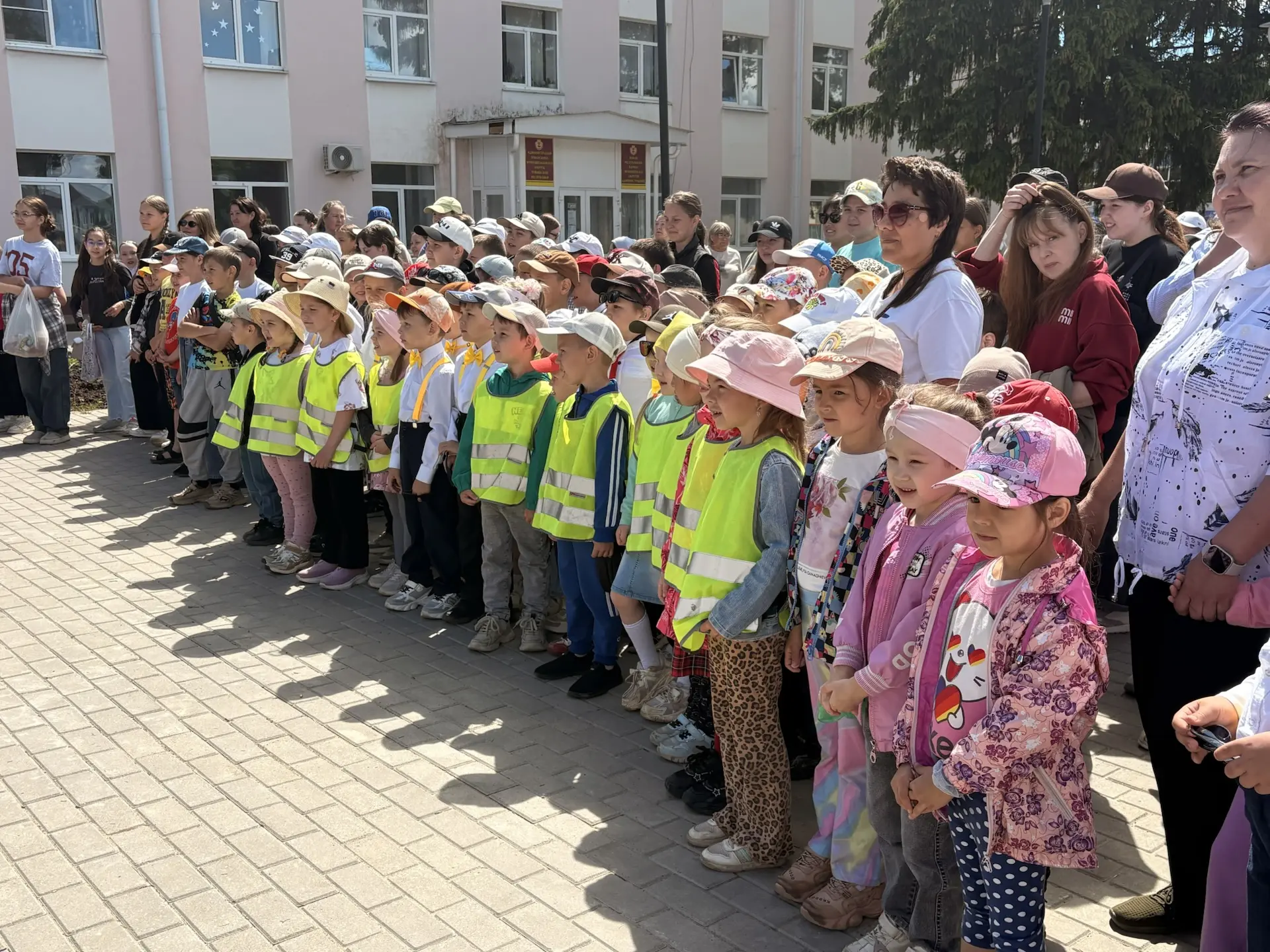 🎉 День защиты детей в Урмарах: море радости, улыбок и ярких впечатлений! 🎉