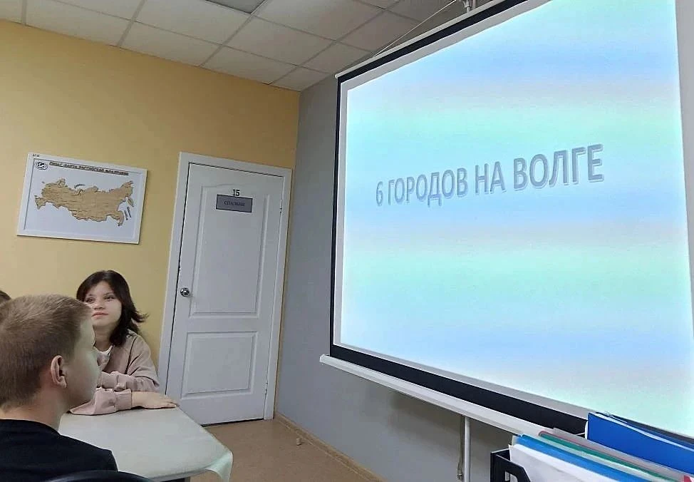 В центре “Возвращение” прошла встреча с юристами, посвящённая символам России и истории...