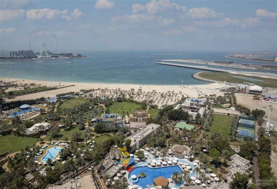 Al Habtoor Grand Resort, Autograph Collection 5*, Дубай: награда для тех, кто любит пла...