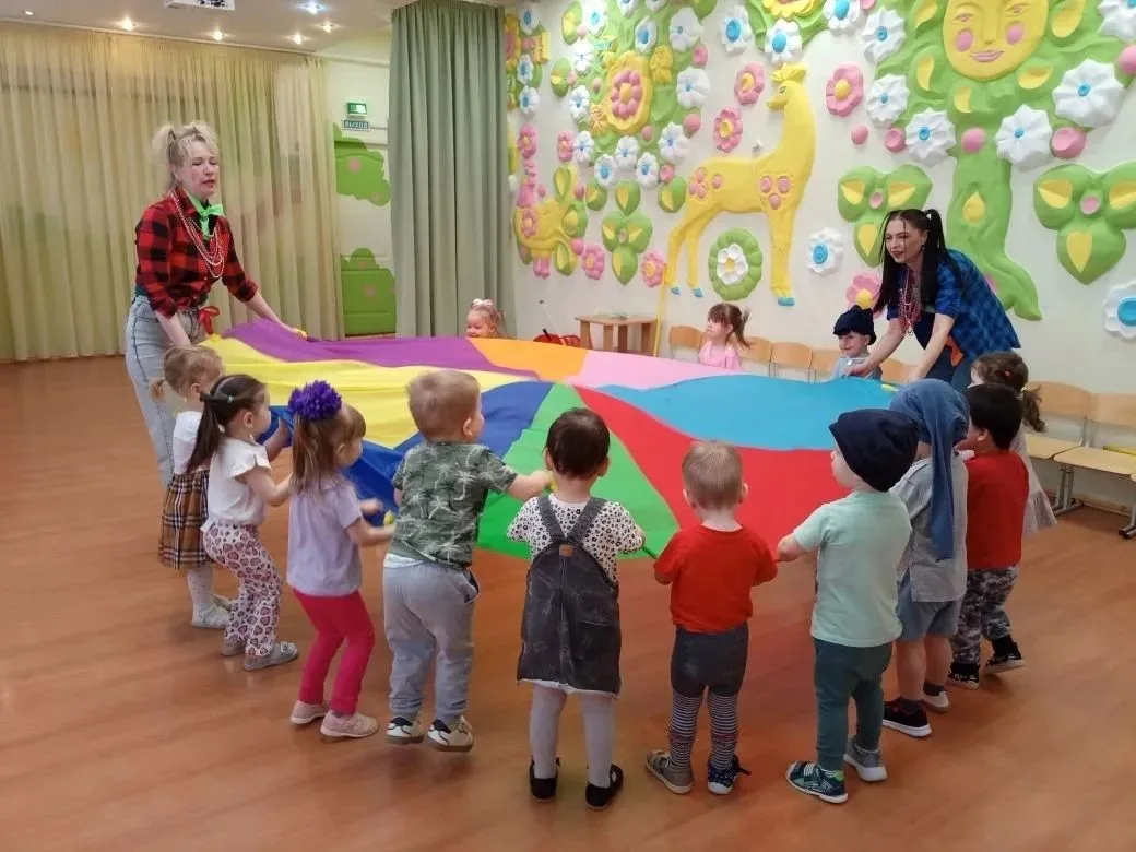 Сегодня в детском саду прошёл самый громкий и весёлый праздник года — День смеха! 🎉К р...