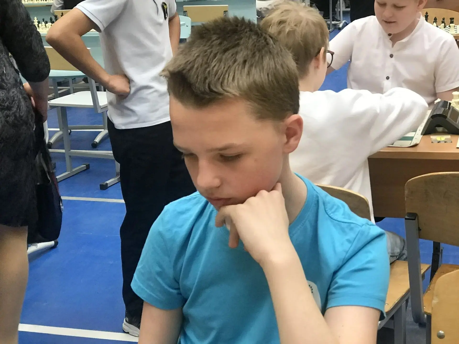 ♟️Исторический рекорд в Екатеринбурге: 200 школьников сразились за «Кубок Чемпионов» в школе №48!  🛑