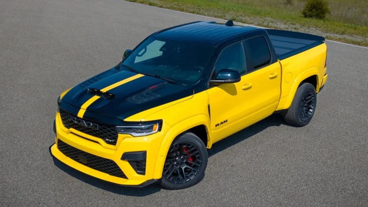 Ram выкатил сразу три «заряженных» пикапа из линейки Rumble Bee  Самый могучий — Ram 1500 Rumble Bee