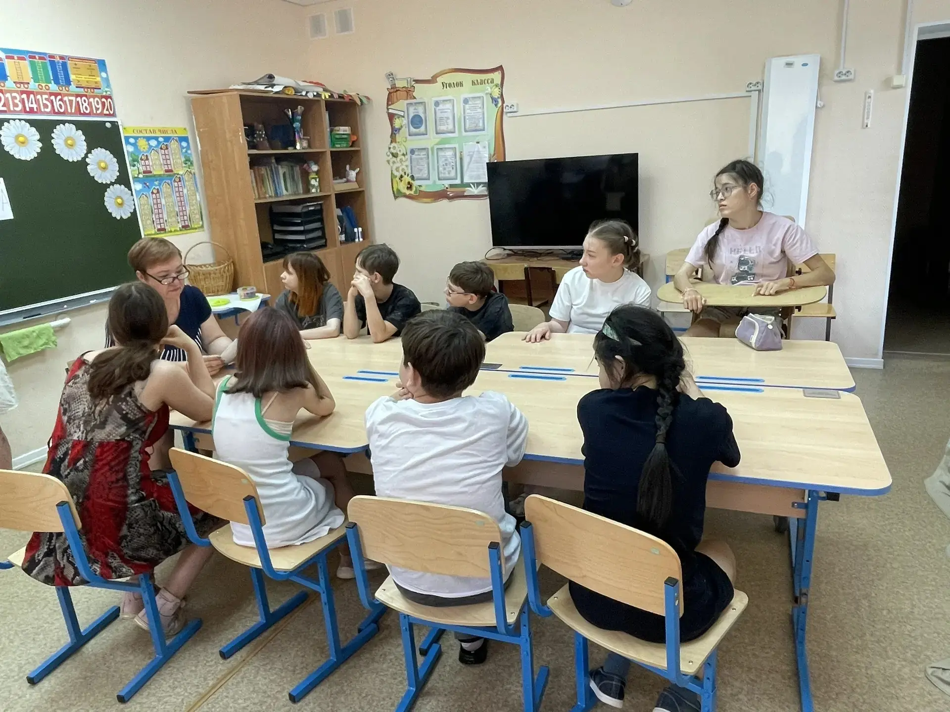 День ромашек-праздник нежности и любви!
Сегодня, 24 июня, отмечается День ромашек.
Это прекрасный по