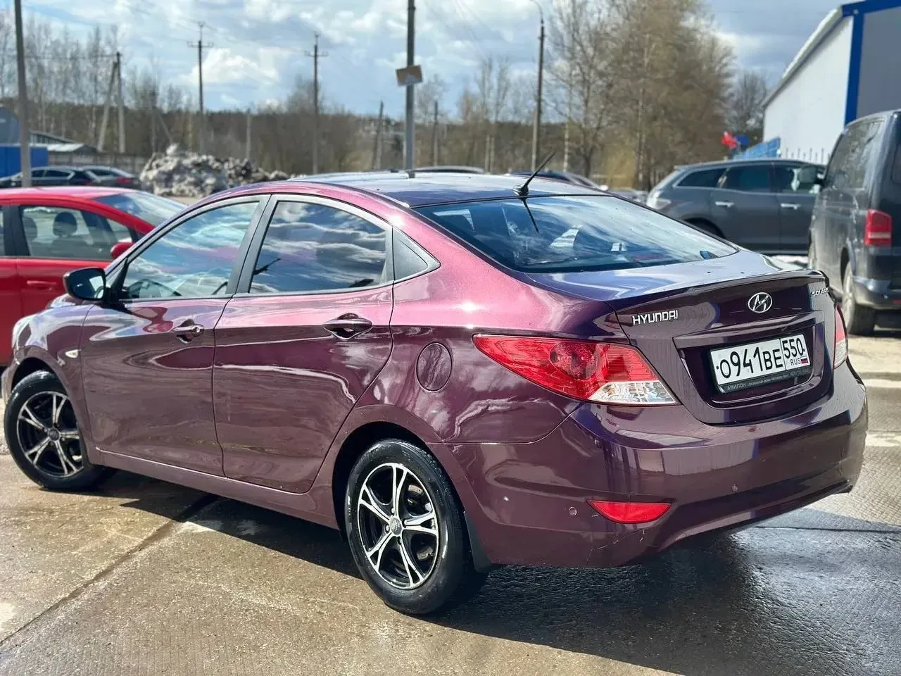 Hyundai Solaris  1.6 АКПП 2013 год   Пробег: 110.000км РОДНОЙ(подтвержден)  3 собственника Идеальная