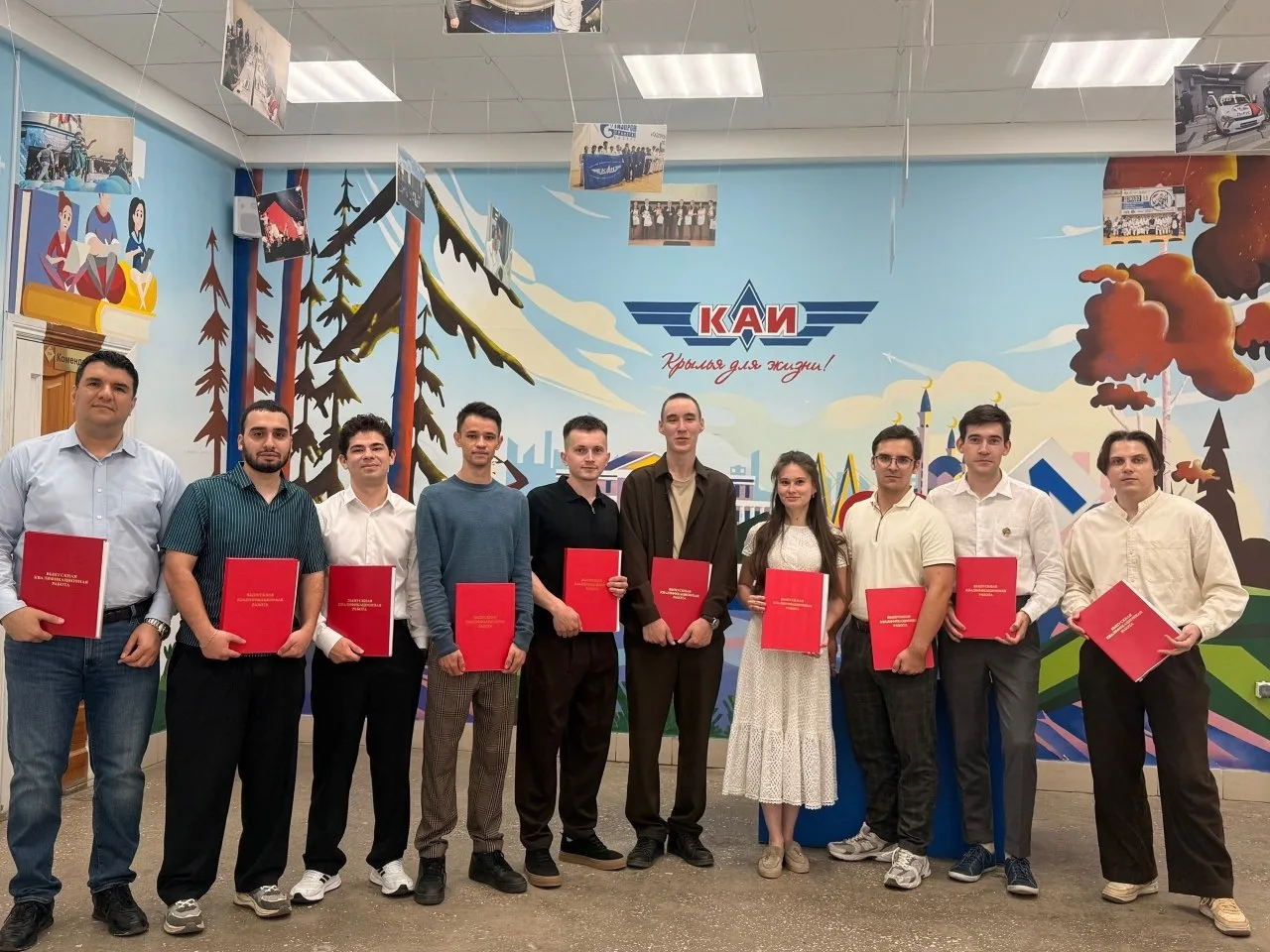 🎓 Поздравляем выпускников магистратуры ИКТЗИ с успешной защитой магистерских диссертаций!

🧑‍🎓 КА