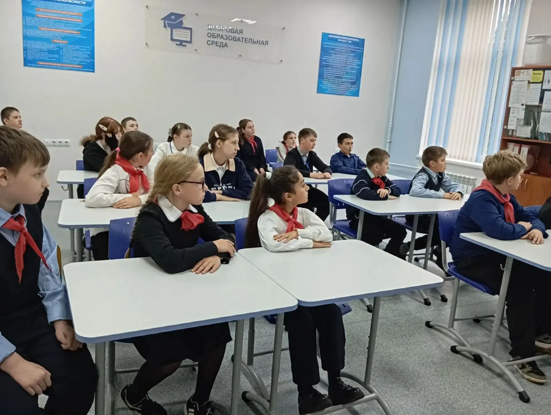 В течение прошедшей недели классные руководители школы проводили мероприятия по БДД. Кл...