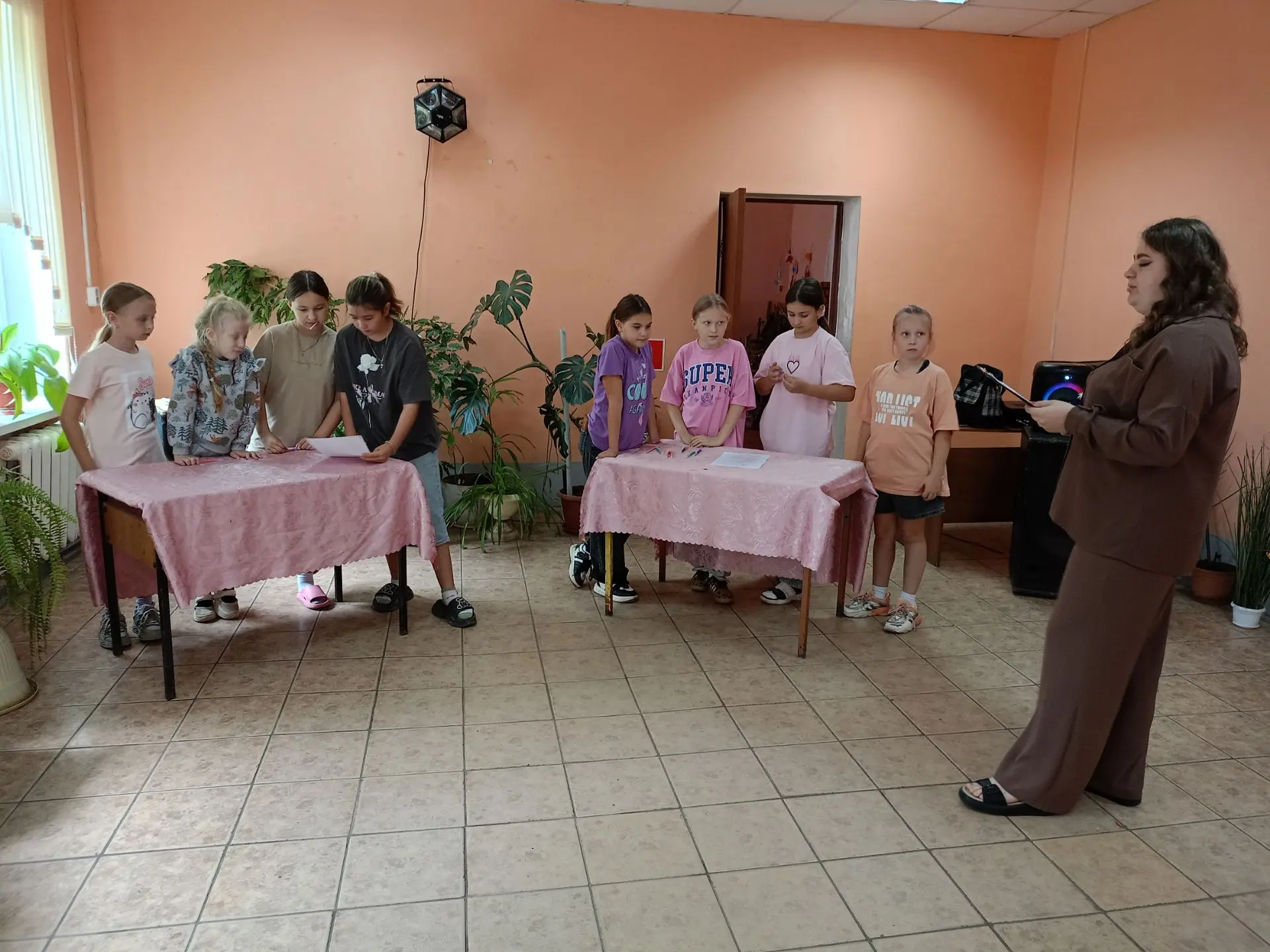 30 июня в СДК «Рязанские сады» царила по-настоящему тёплая атмосфера! Здесь прошла увле...