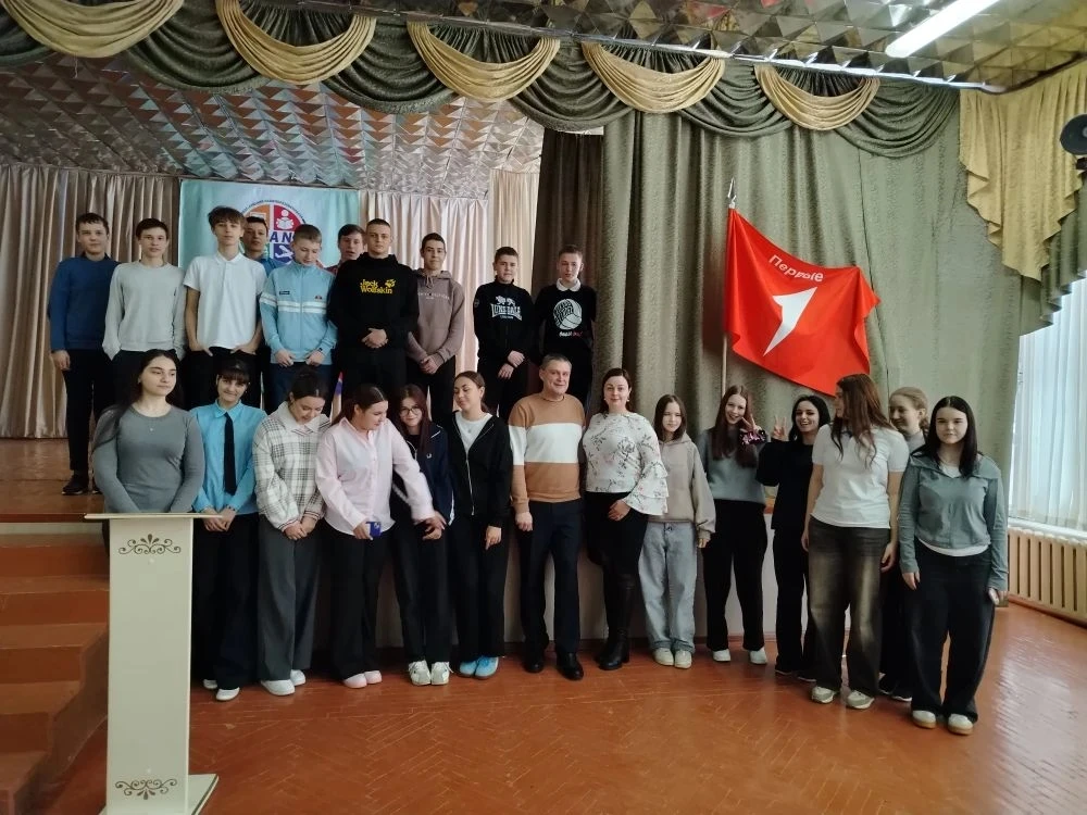 ❗Сегодня у нас в школе были очень важные разговоры о безопасности. Кристина Валерьевна из Управления