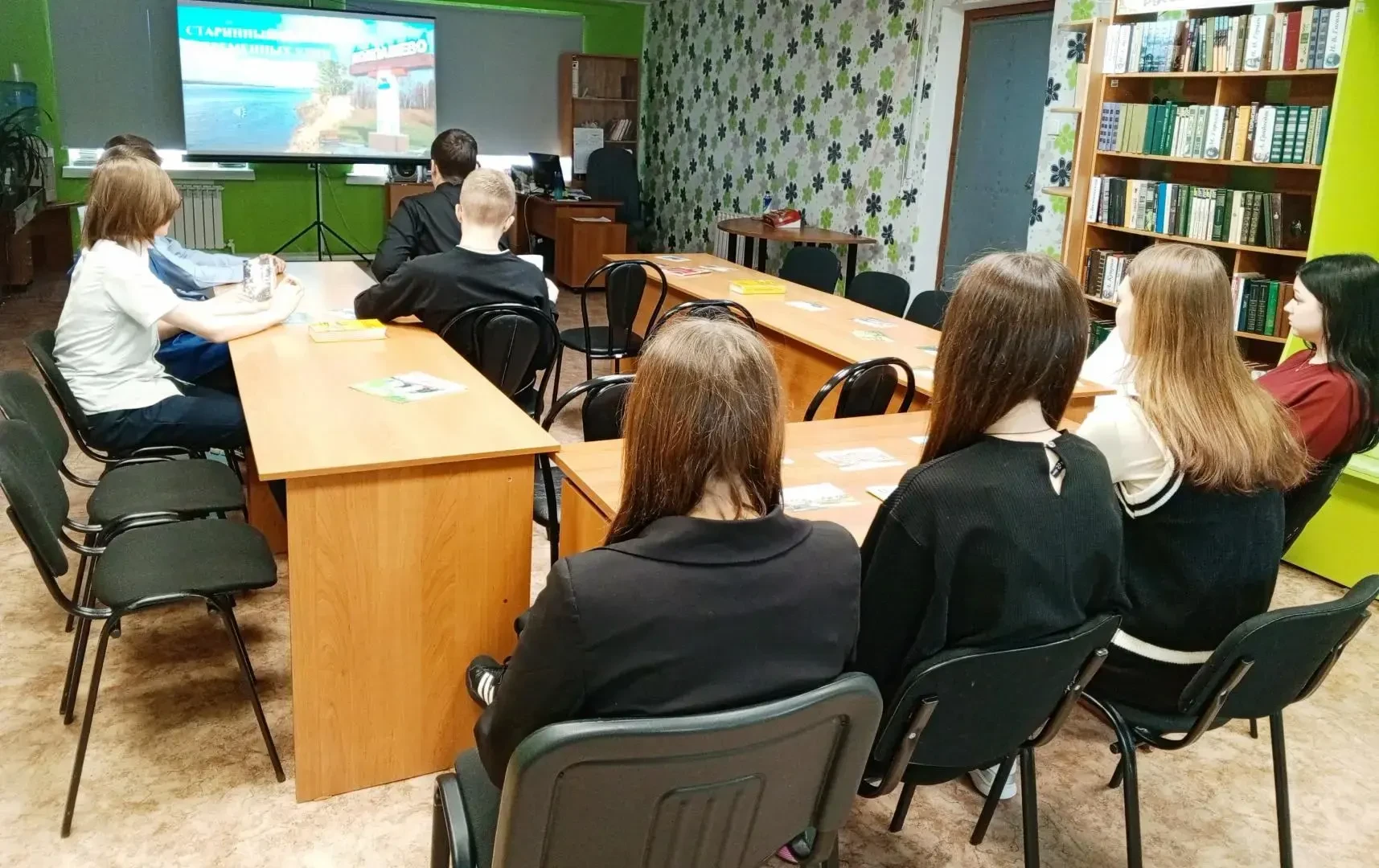 «Старинный облик современных улиц родного города»🏙 ✨20 марта в отделе библиотечного обслуживания №1 
