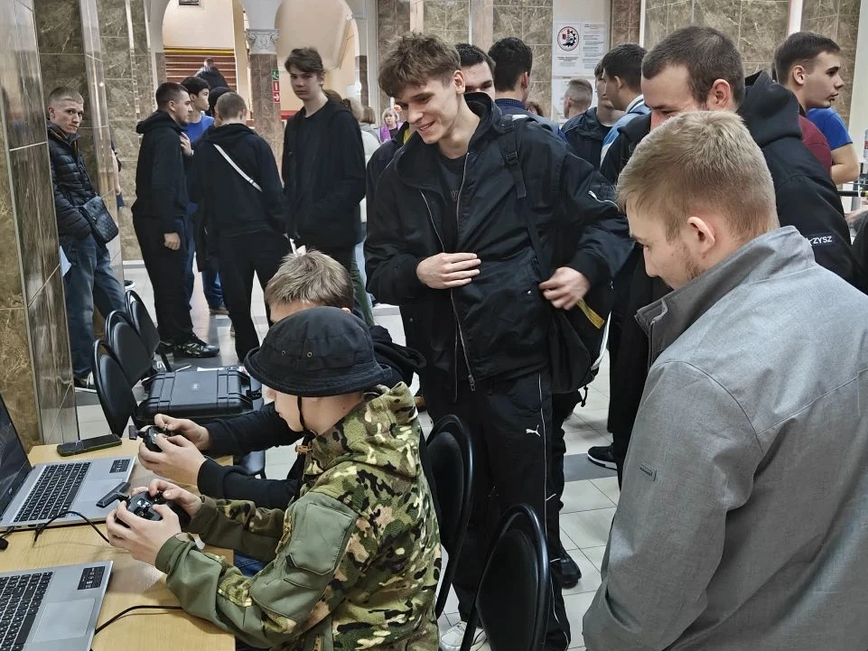 В Краснодарском машиностроительном колледже провели форум «Пилоты нового времени»   На мероприятии с