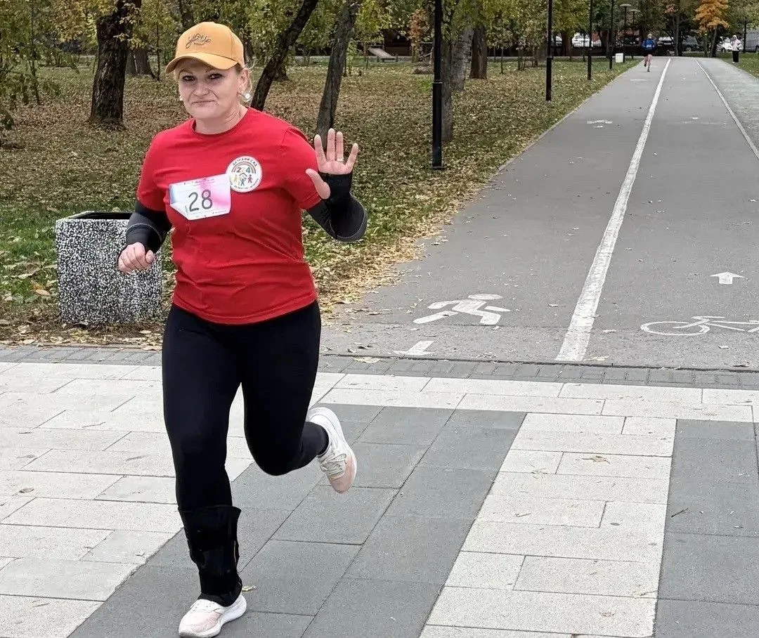 🏃Педагоги Барнаула приняли участие в легкоатлетическом пробеге