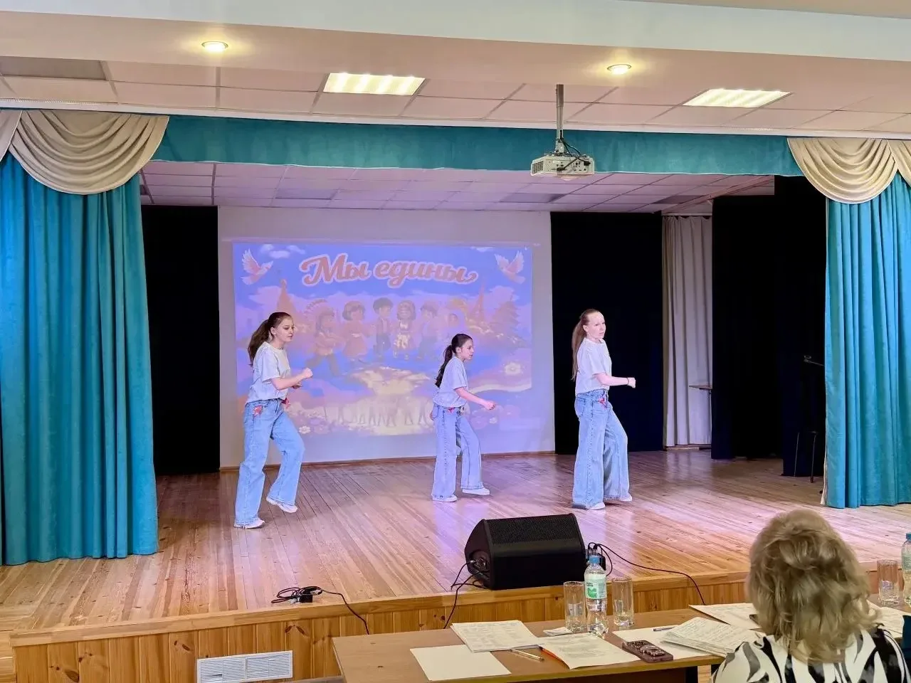 🎉🌍 ГОРОД ДРУЖБЫ НАРОДОВ РОССИИ: НАШИ ЗВЁЗДЫ НА СЦЕНЕ! 🎤💃📚  Сегодня, 31 марта активисты и учащиеся на