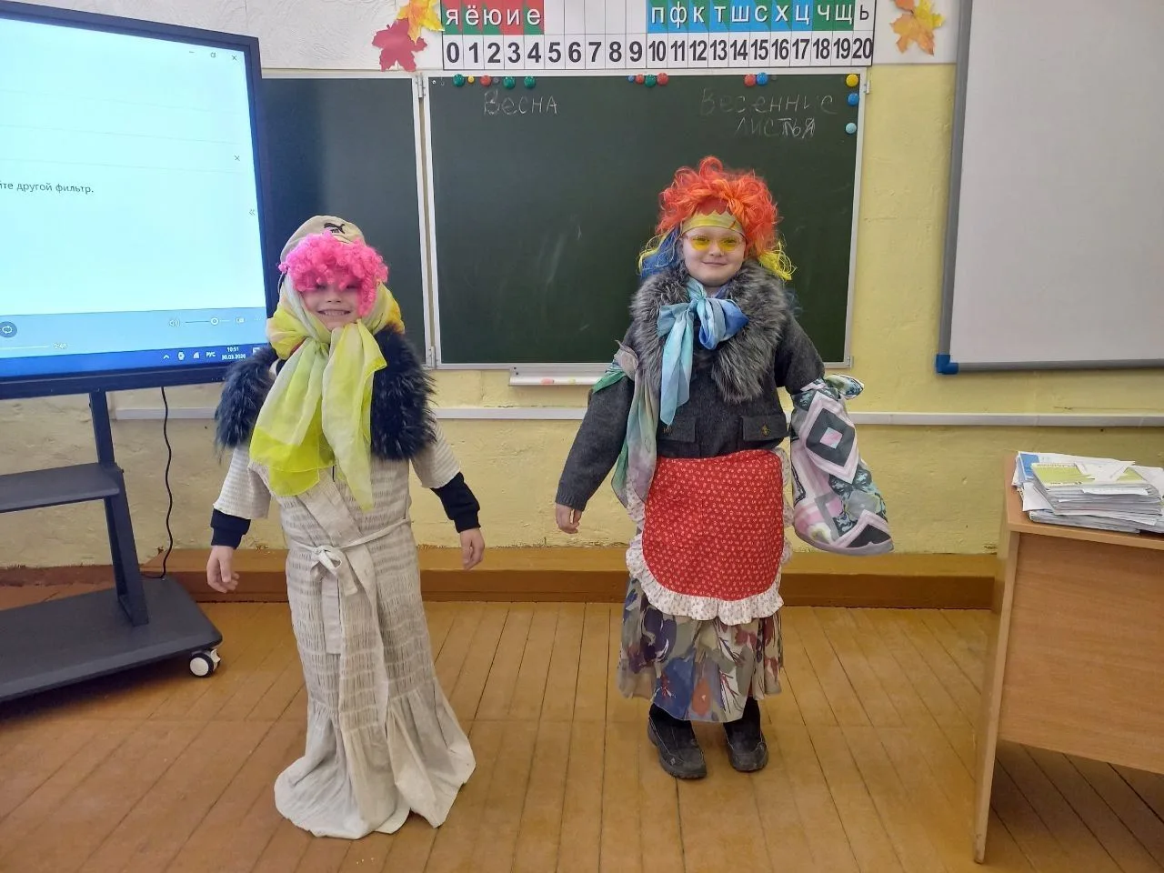 В Летнереченской школе открылась досуговая площадка!