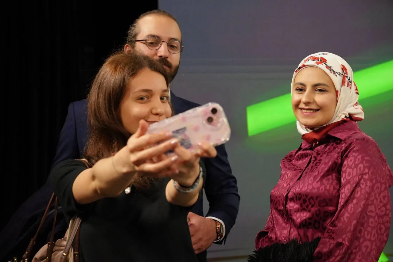 ⚡️ Приключения иностранцев в RT