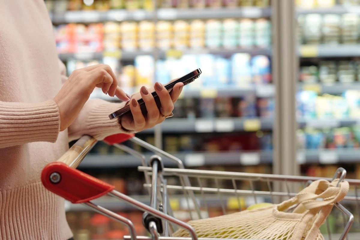 📊 Ритейлеры фиксируют падение цен на базовые социально значимые продукты

По итогам первых шести ме