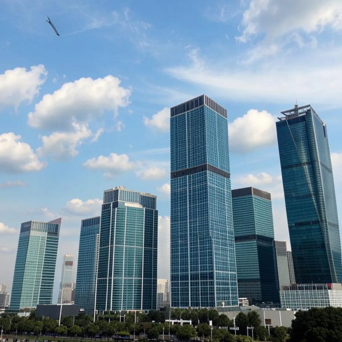 Ликвидные облигации (корпоративные), торгуемые в четверг на Мосбирже представлены ниже