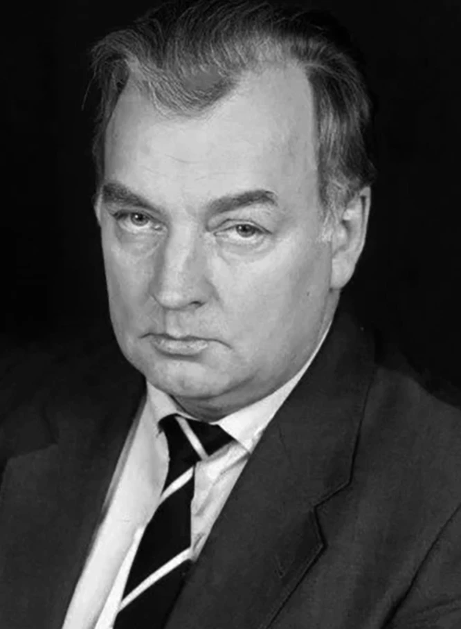 15 июня родился замечательный советский актер народный артист РСФСР МИХАИЛ МИХАЙЛОВИЧ ДЕРЖАВИН (1936