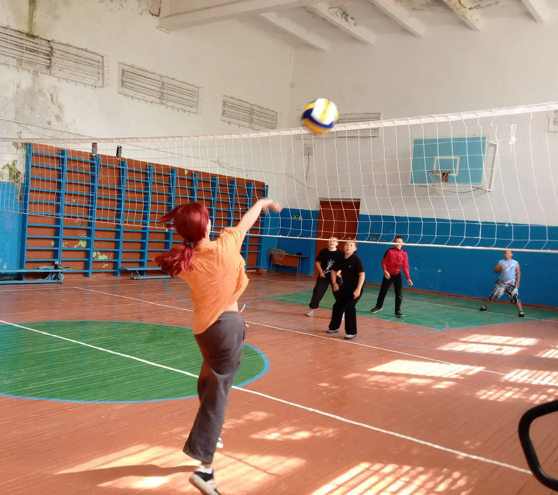 Фото