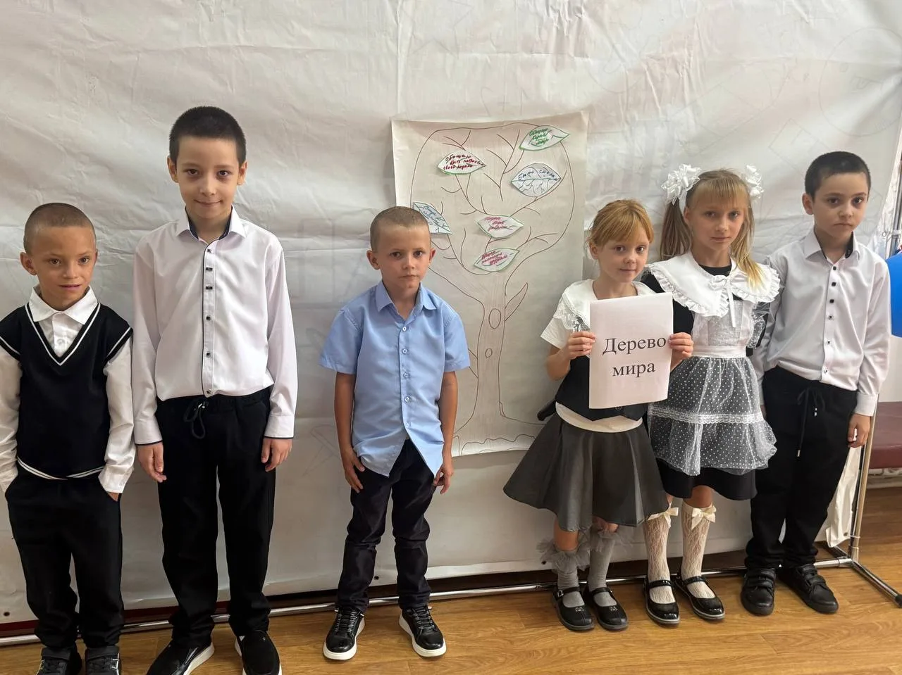 🌟 Учащиеся начальных классов сегодня занялись важным делом — участвовали в акции «По с...