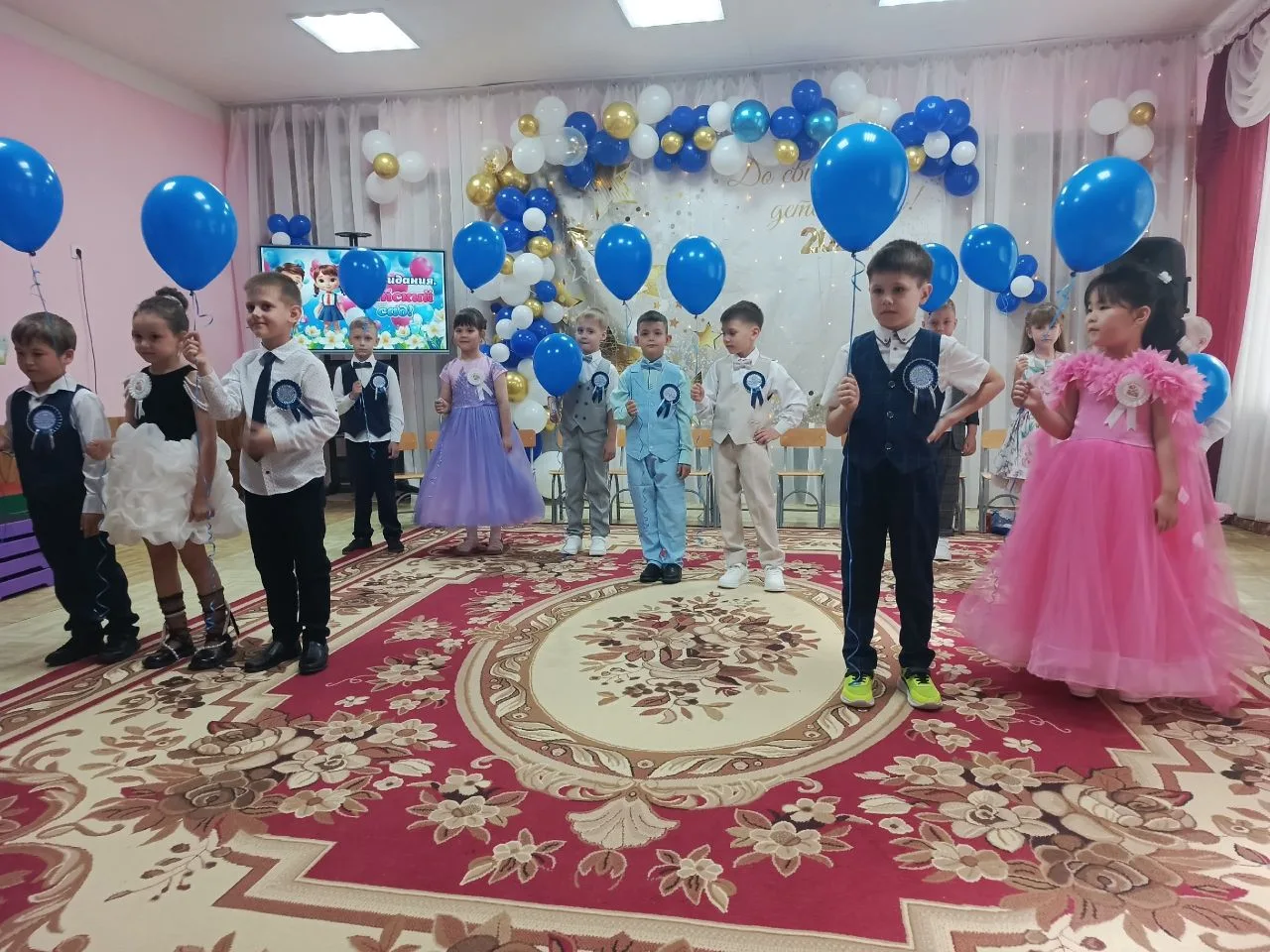 Вот и отгремел выпускной бал в нашем детском саду… ❤️
