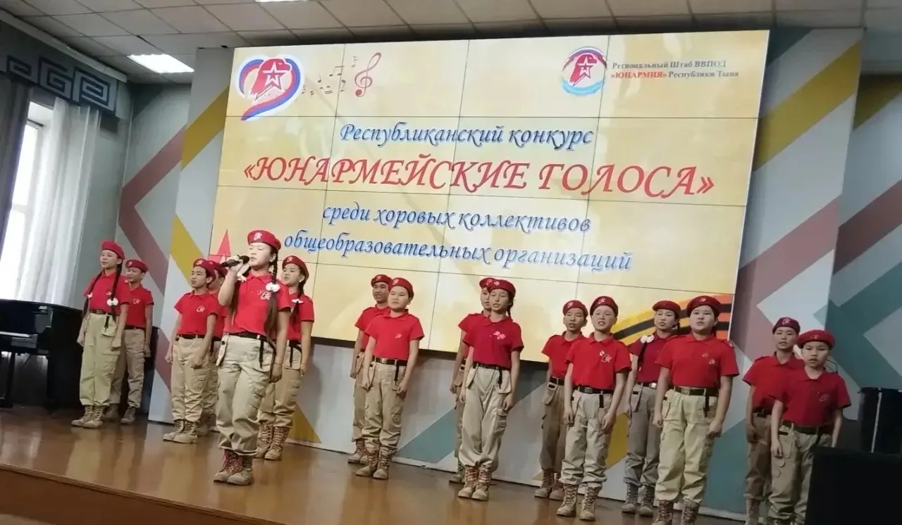 Наши "Орлята" ученики 2 класса, "Юнармейцы" ученики 6 класса МБОУ СОШ им. Ш.Ч. Сат с. Ч...
