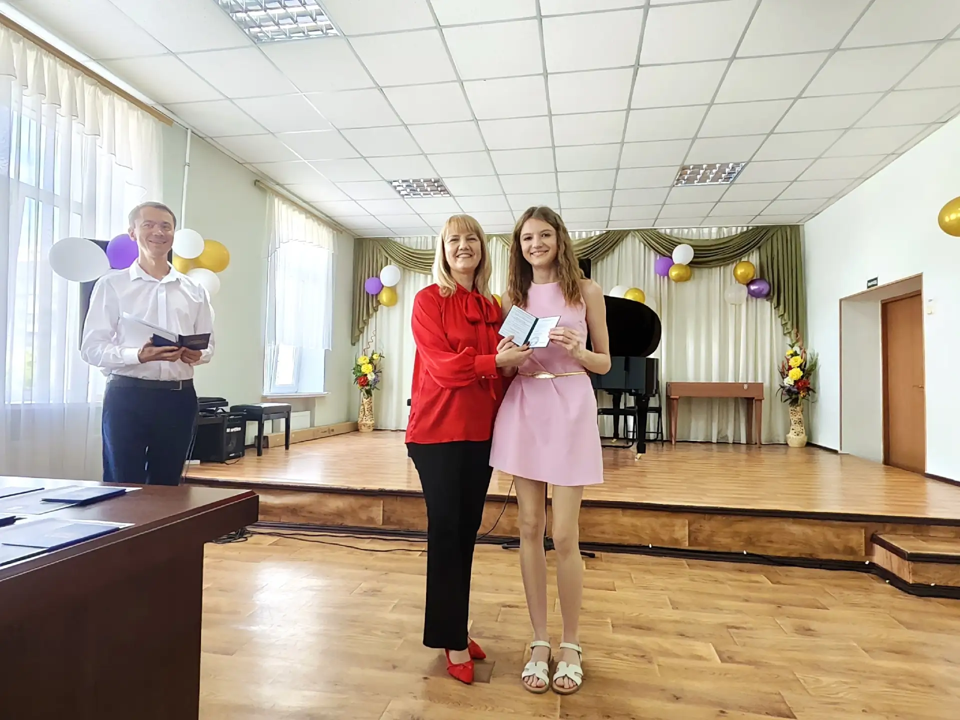 🎉5 июня в концертном зале Детской школы искусств № 3 города Донецка состоялся празднич...