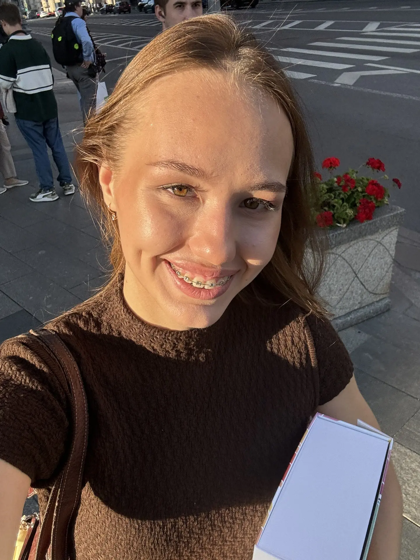 Поплавала в бассейне, довольна😂
Люблю таким образом разгружаться от эмоций