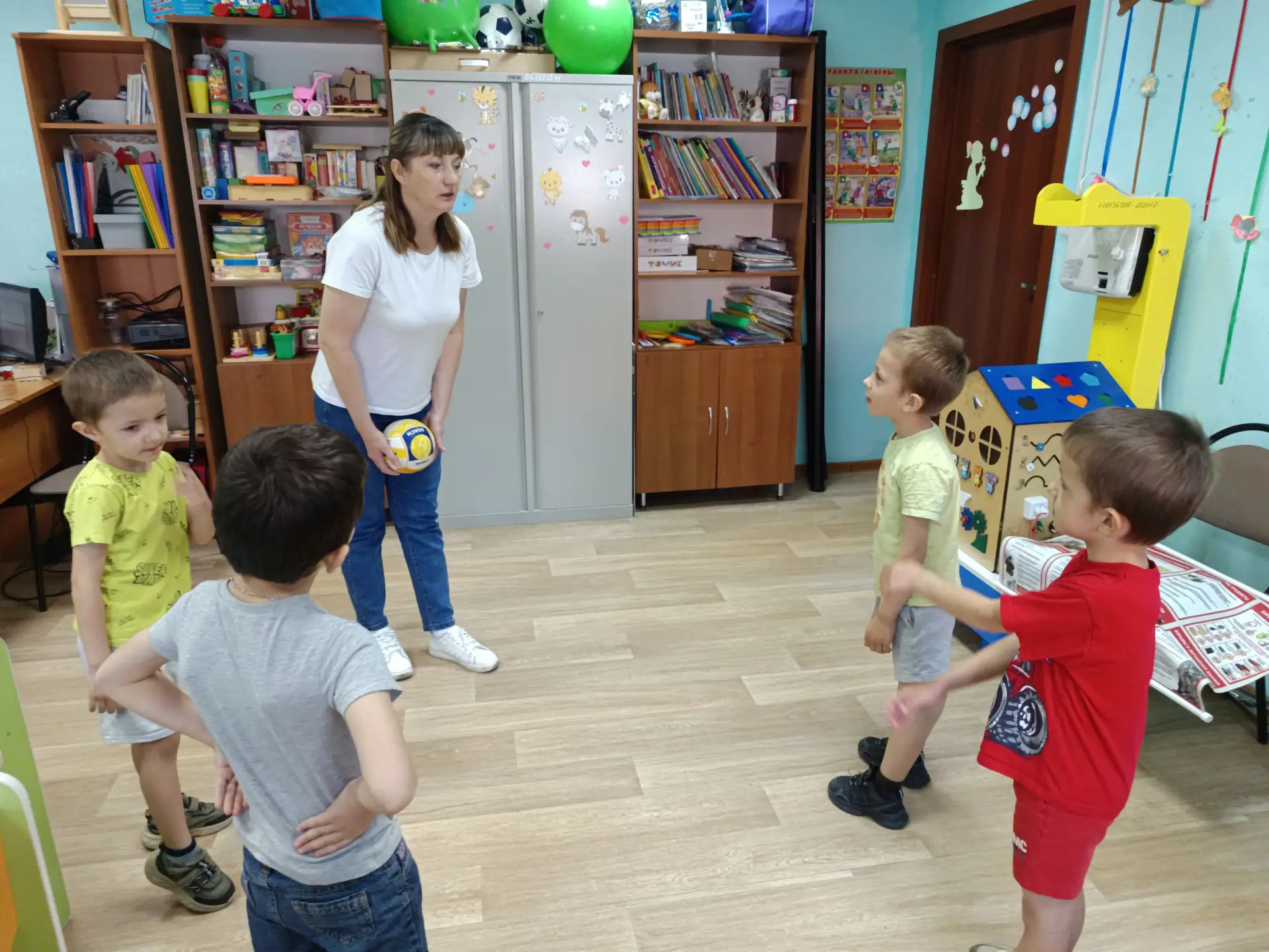 Специалисты ГБУ СО «Суровикинский ЦСОН» организовали и провели мероприятие по антитерро...