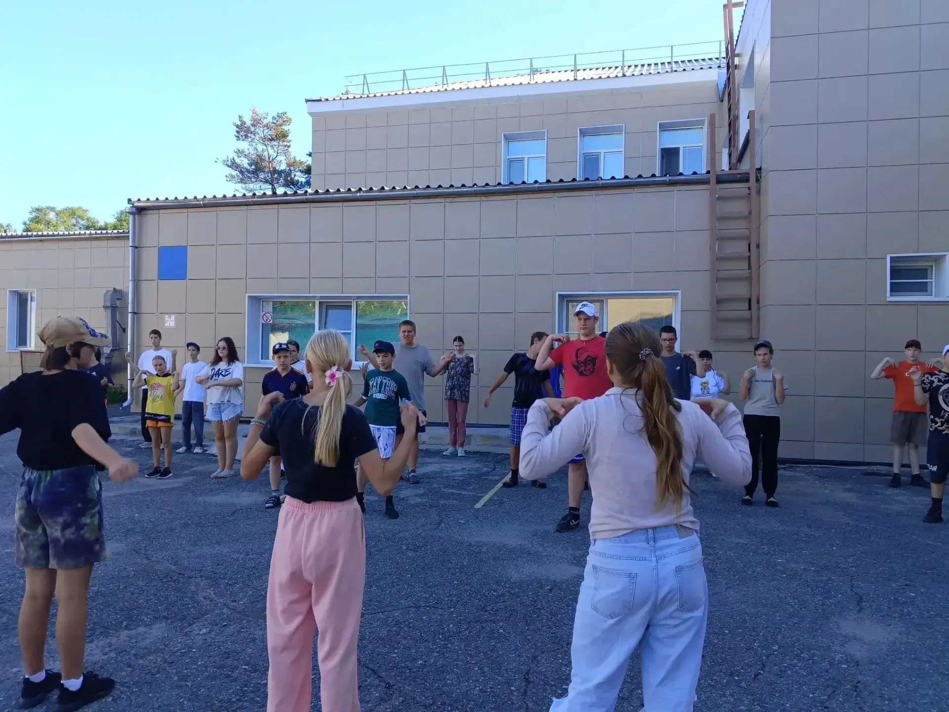 🍊 В поисках Чебурашки: как наши ребята спасали любимого героя!