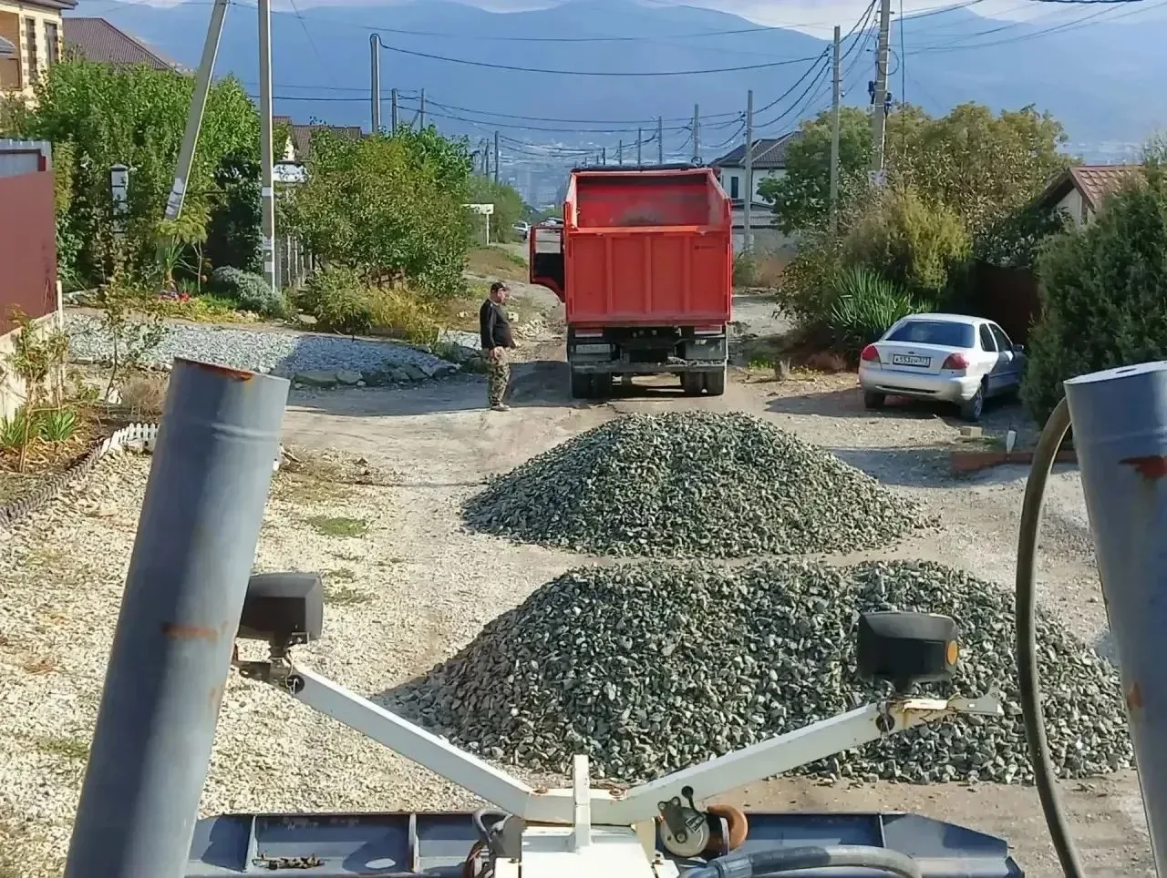 🚜 Продолжаем грейдирование дорог