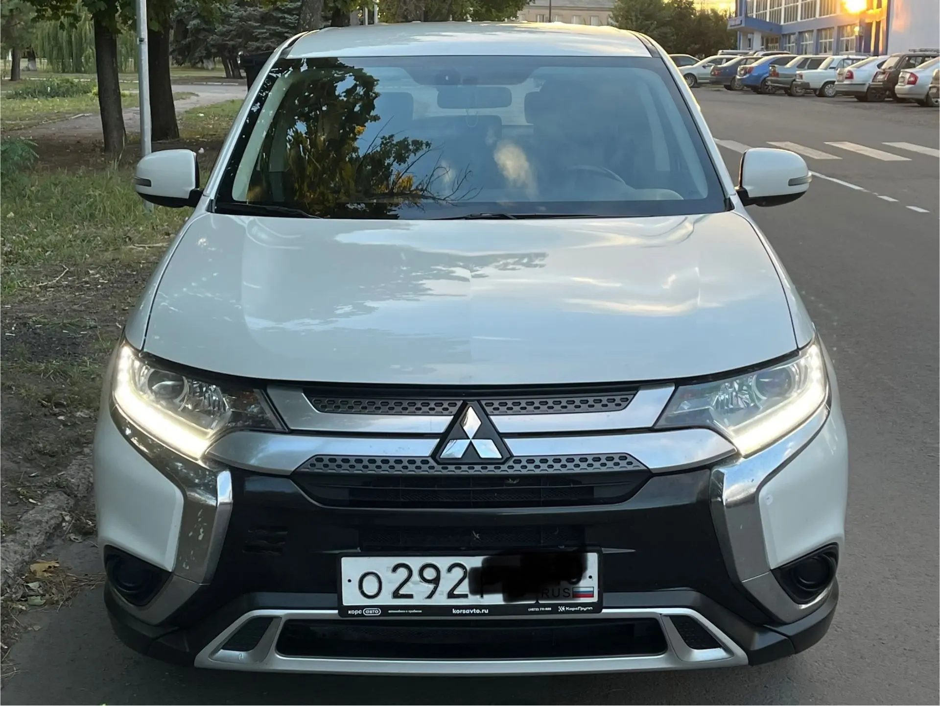 Продам Mitsubishi outlander 2019 г авто в отличном техническом состоянии. Один хозяин ,...