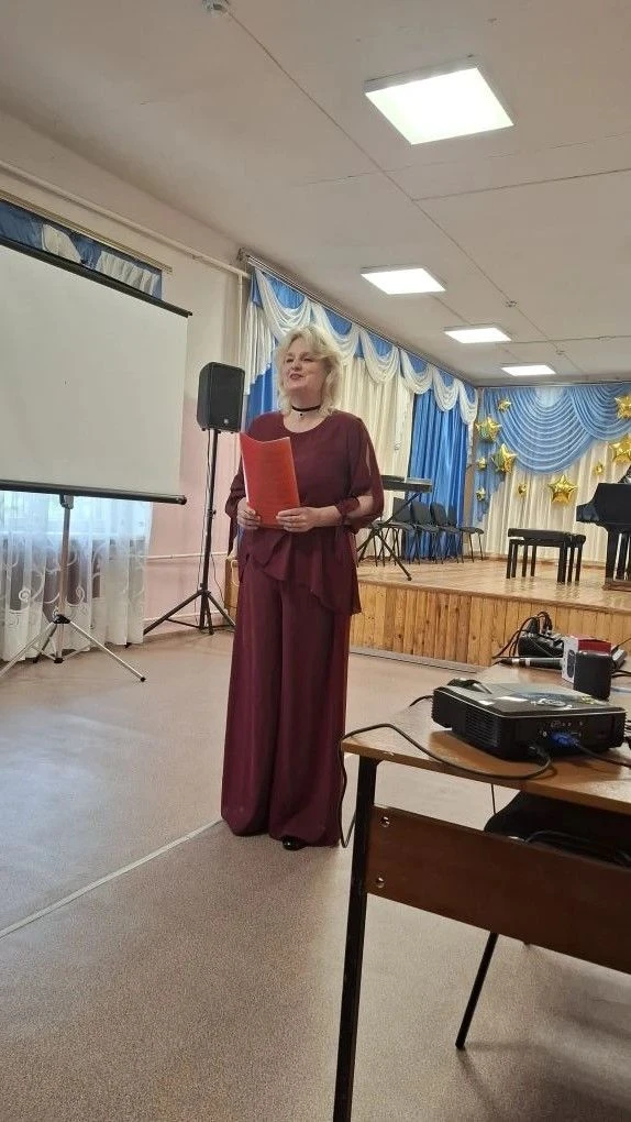 18 мая прошел концерт классов фортепиано, синтезатора «Семья, согретая любовью, всегда ...