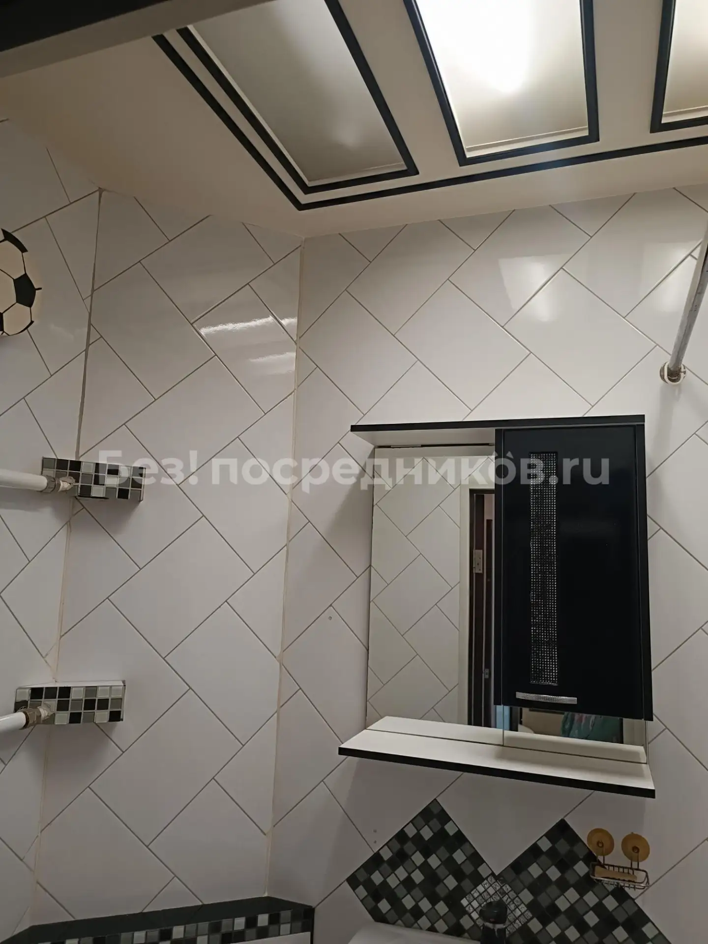 Сдам без посредников: студия, 28м² Цена: 25000 Адрес: Барнаул, Железнодорожный р-н, проспект Коммуна
