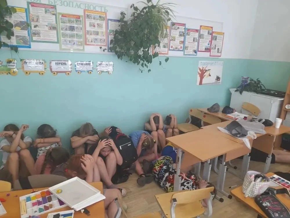 Сегодня, 9 июня, в нашей школе прошли всероссийские учения для ребят летнего оздоровительного лагеря