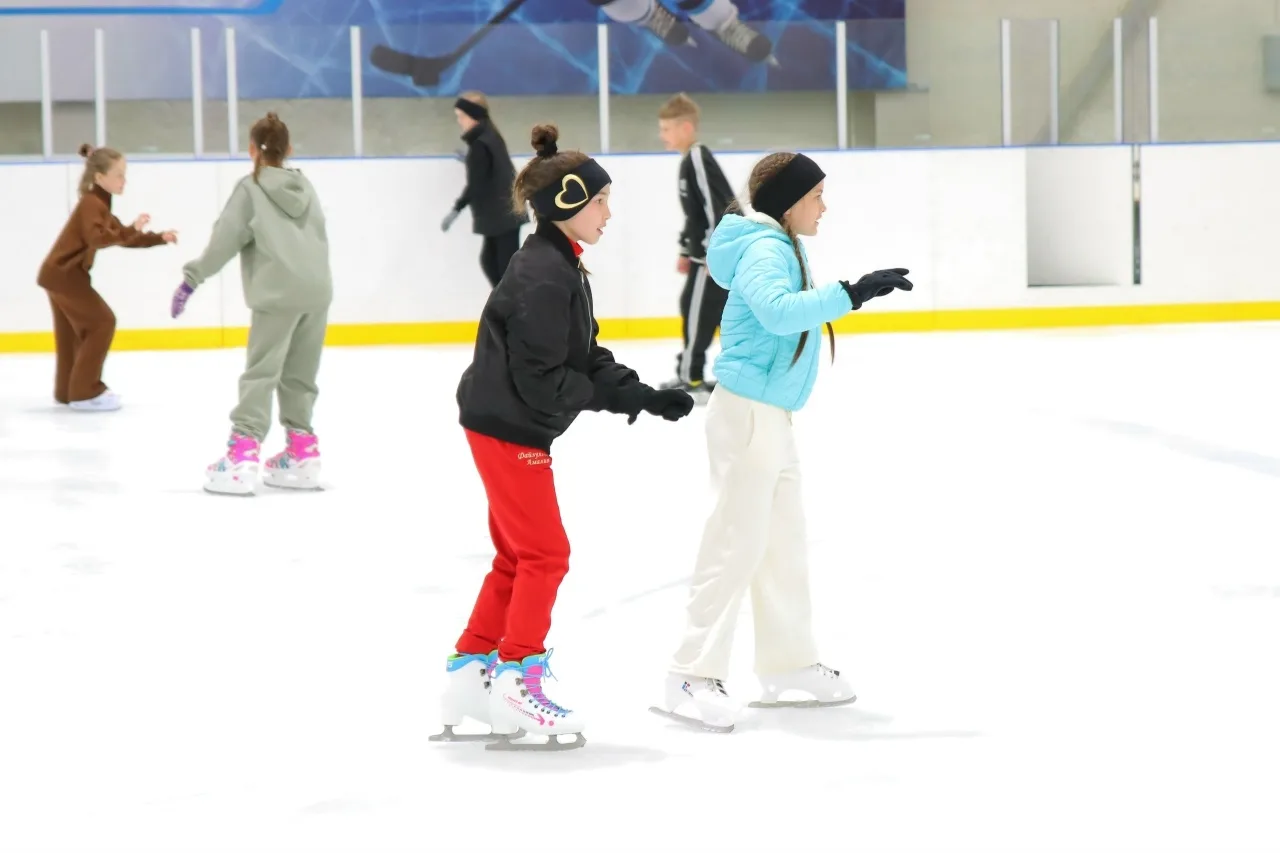 ⛸ СШ «Водник» открывает ледовый сезон