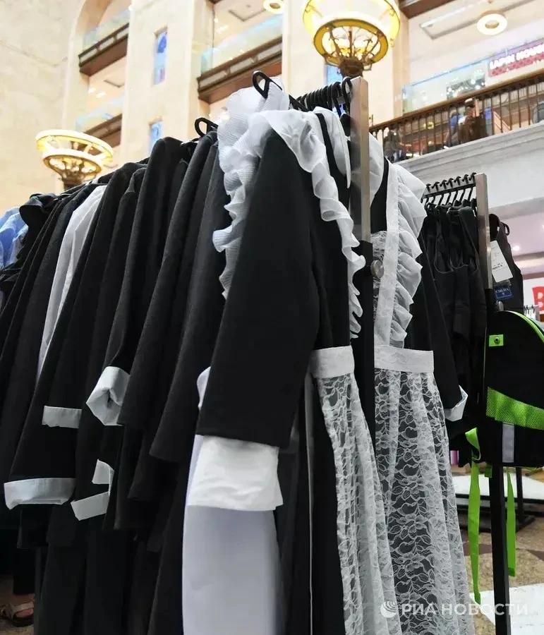 В Минпросвещения назвали требования к школьной форме: