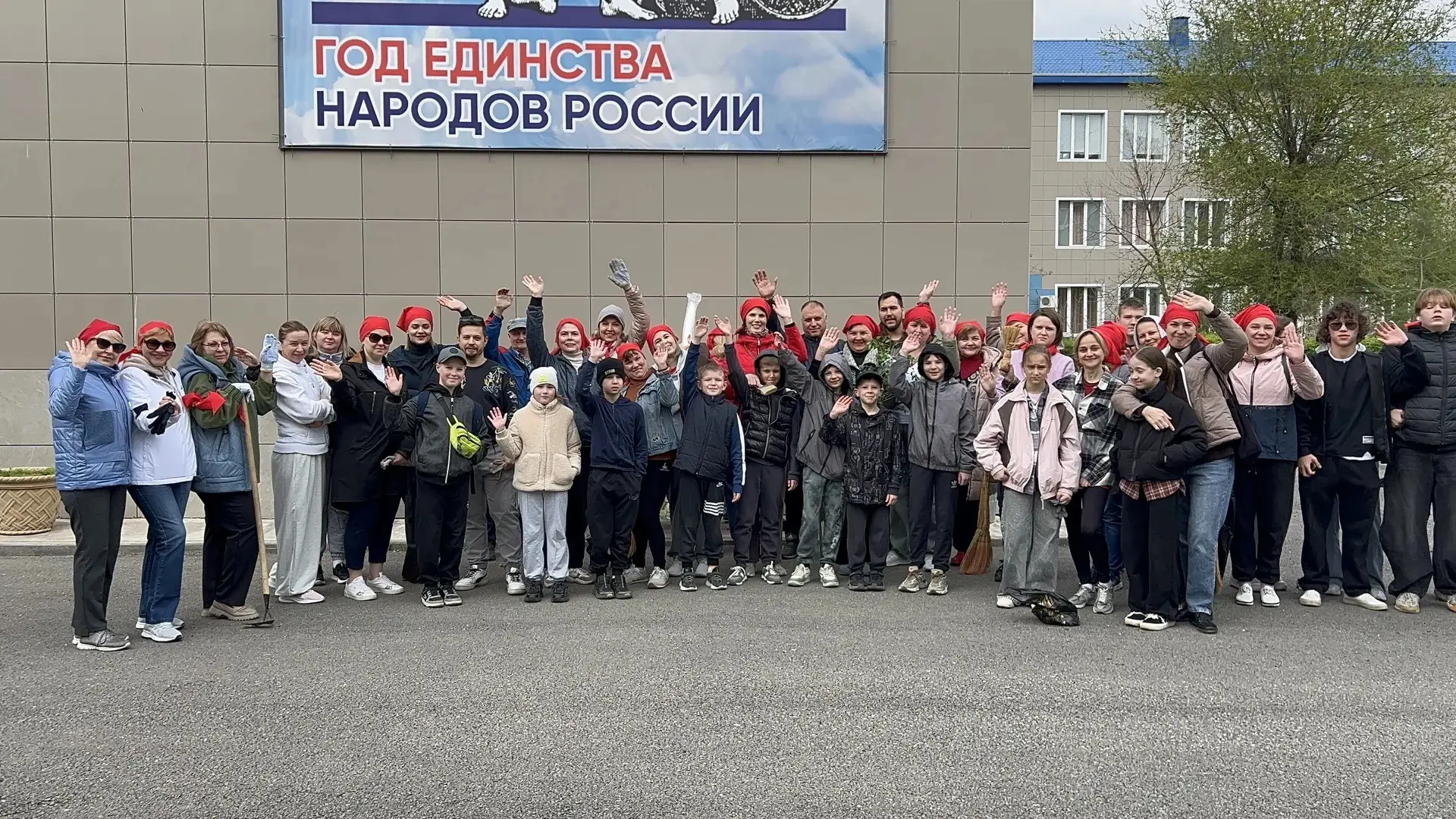 🪏Всероссийский весенний субботник стал настоящим праздником труда, творчества и сплоче...