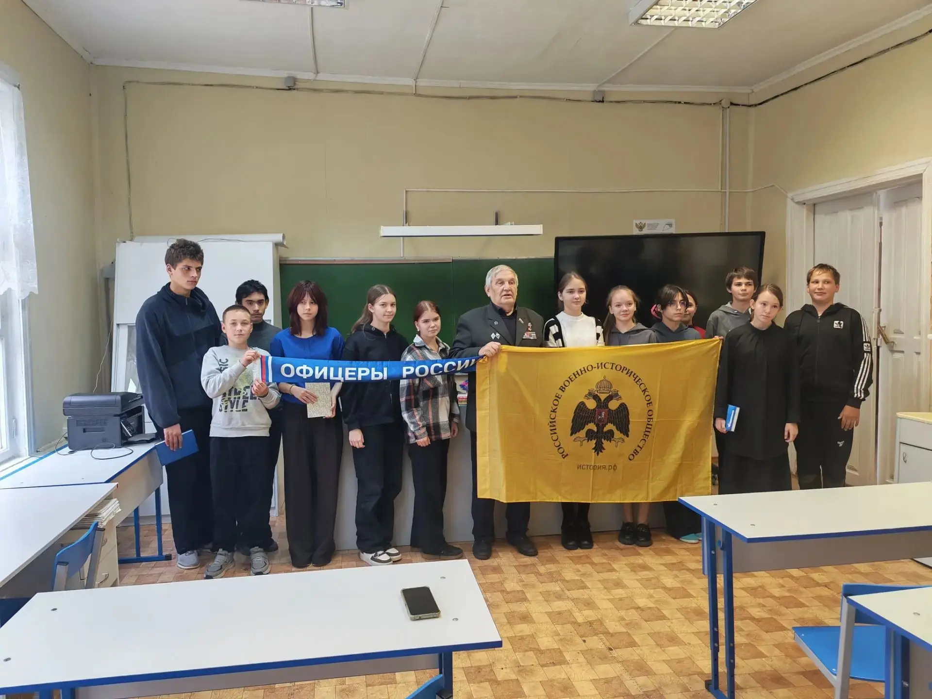 📌Сегодня, 29 сентября, в гости к ребятам нашей школы приезжал известный журналист, кра...