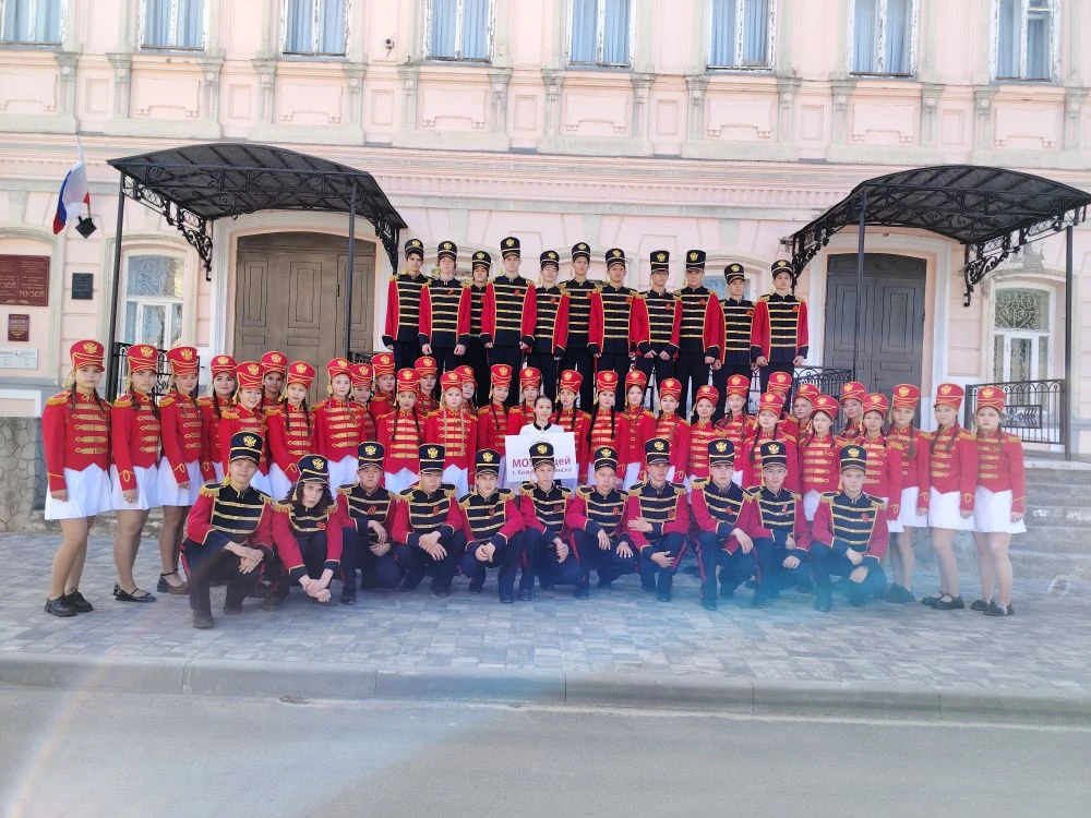 🎈🎇🎆 Парад Победы в Козьмодемьянске: юнармейцы почтили память героев  💯 9 мая в городе Козьмодемьянск