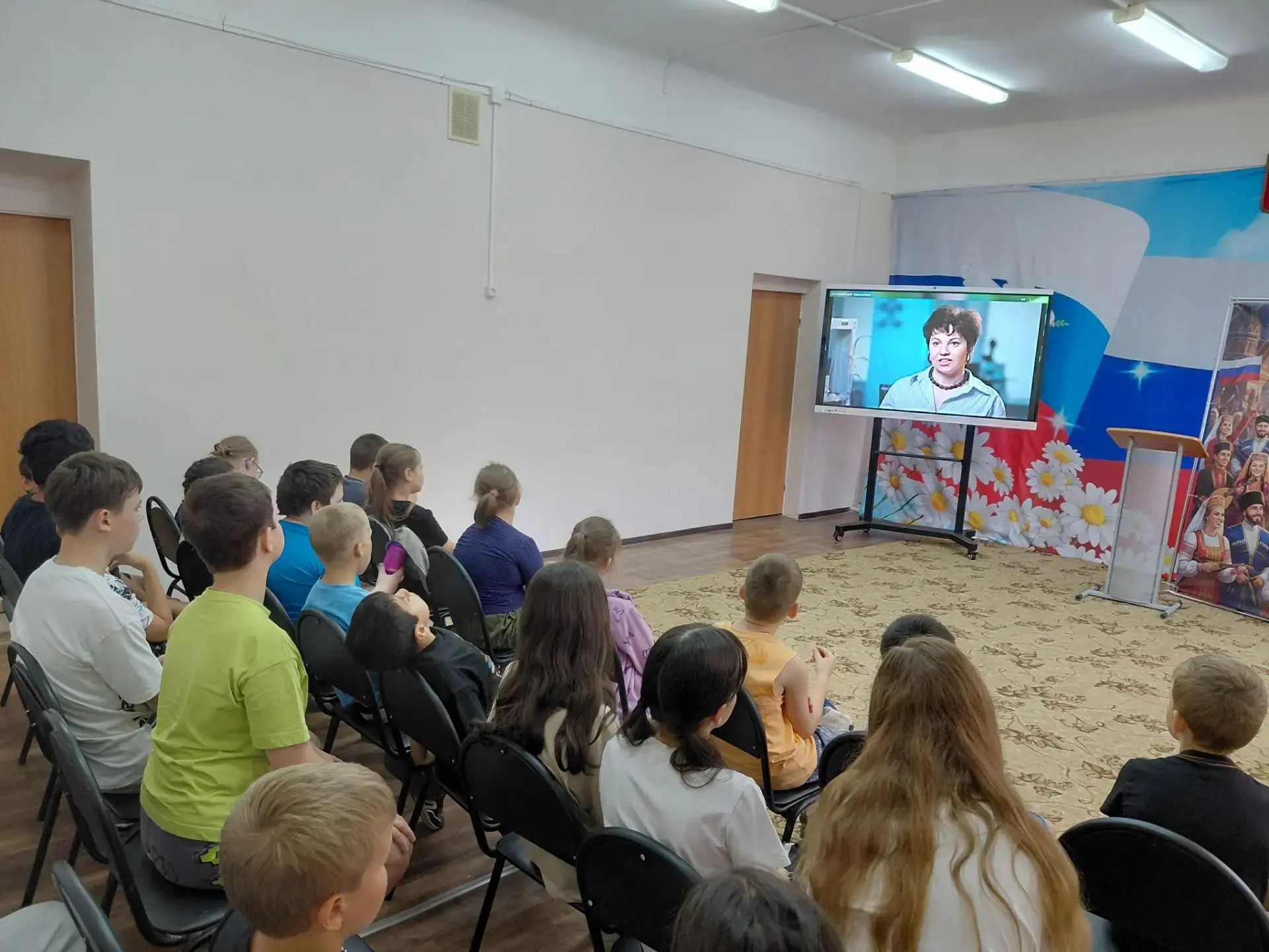 💻 Цифровая реальность ближе, чем кажется!

В лагере «Кодекс» воспитанники приняли участие в «Уроке 