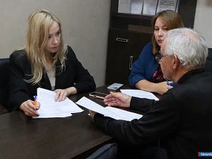 На приёмах у заместителей главы разобрали пять обращений миасцев