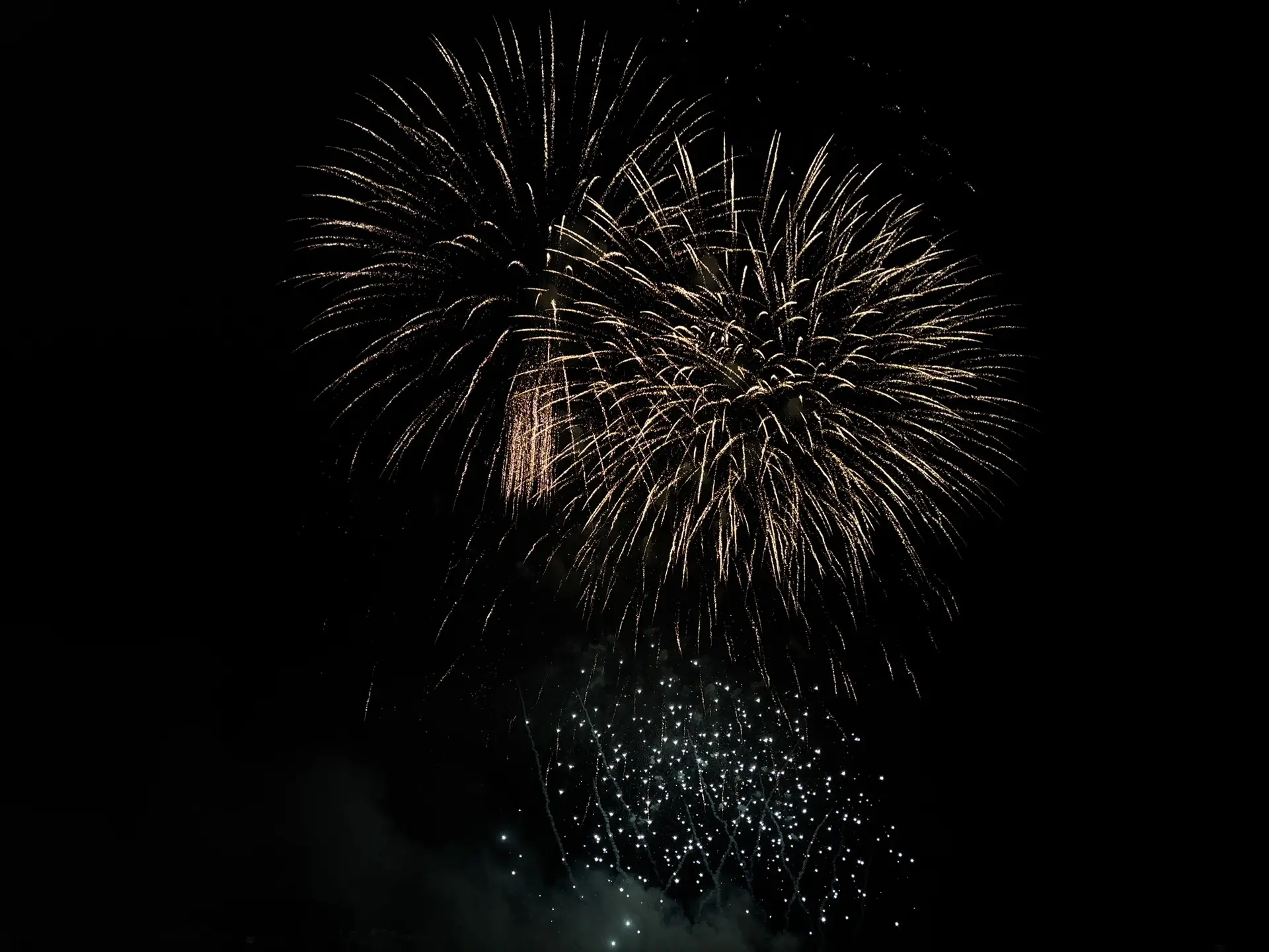 Салют в честь Дня города. Пензе 363 года🎉