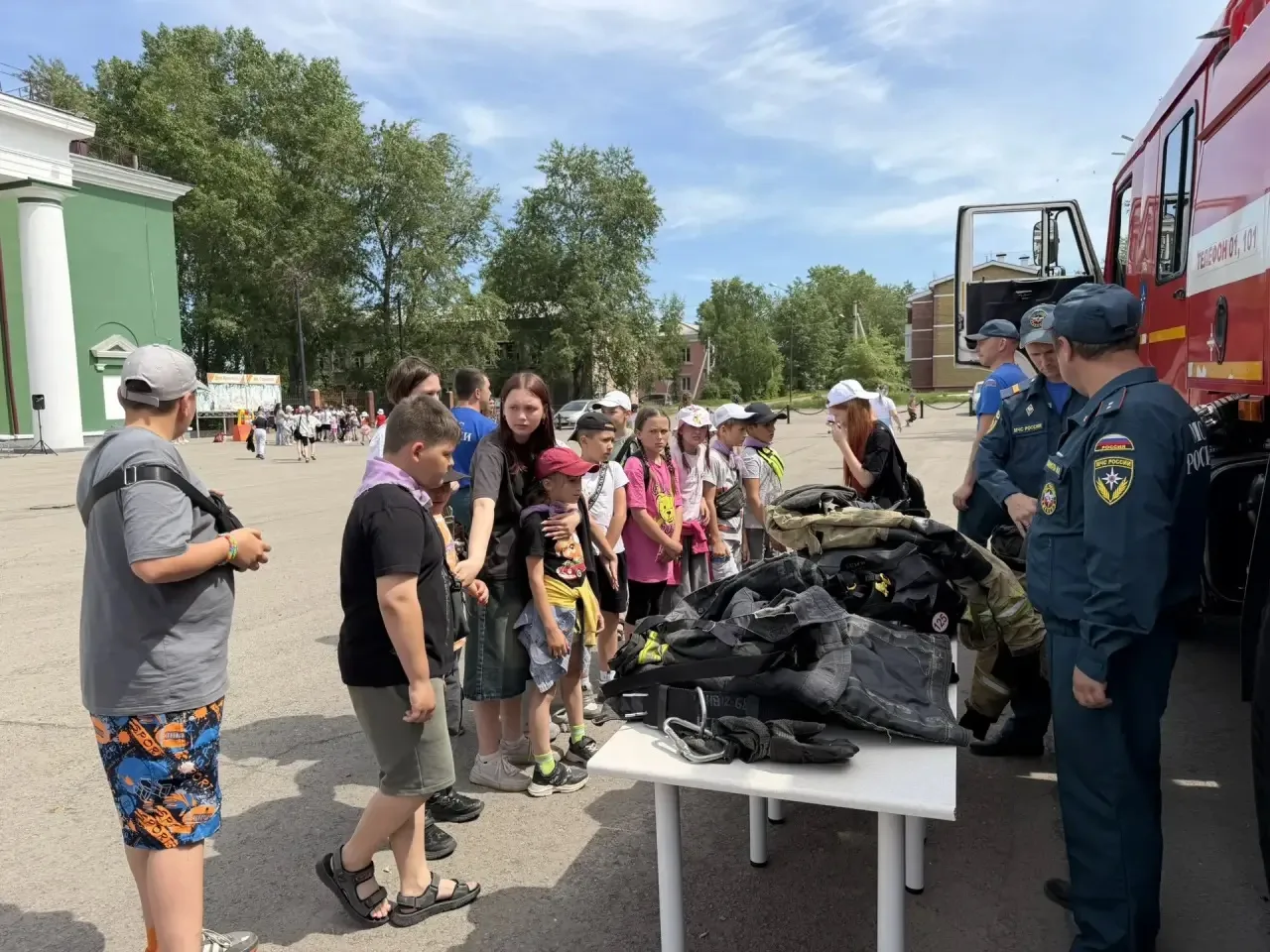 «Пожарным можешь ты не быть, но правила ты знать обязан»

Важное событие состоялось в лагере по осво
