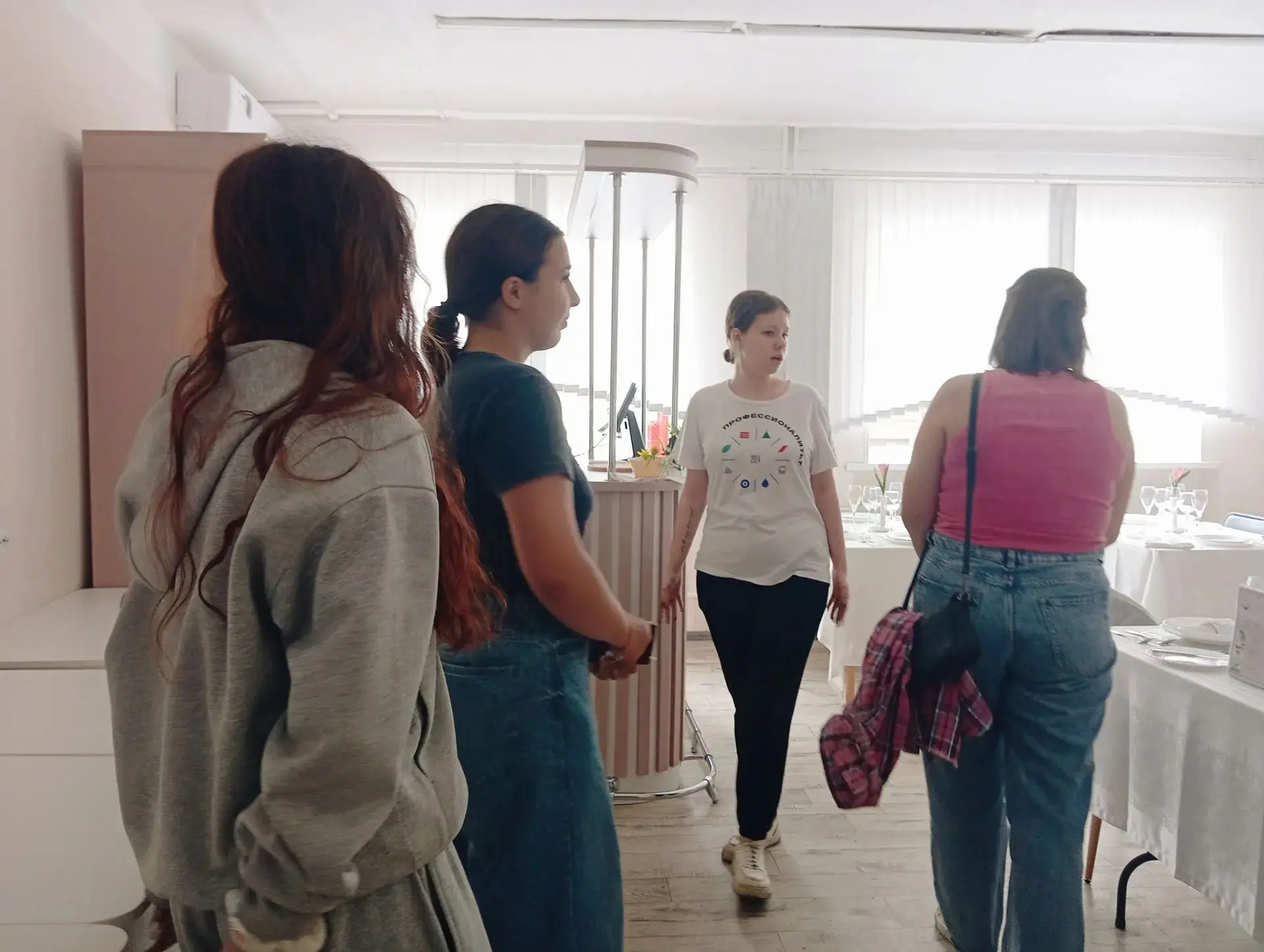 🧑‍🎓Приемная комиссия — это не просто «сдача бумажек»!

Многие думают, что подача документов в колл