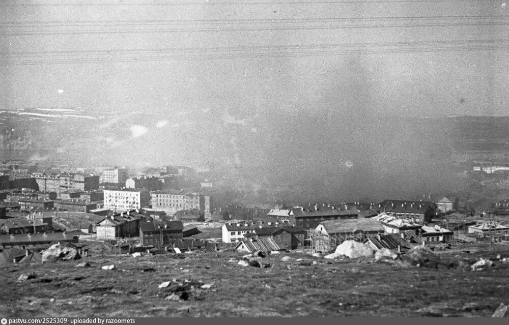 Лето 1941: сохранившиеся дома на улицах С. Перовской и Профсоюзов